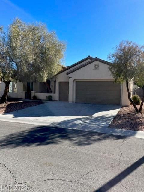image of property at 2156 Twin Falls Drive