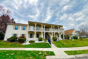 35 WYCOFF WAY, EAST BRUNSWICK, NJ