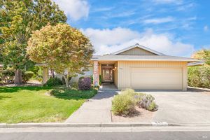 447 MEADOWGREEN DR, SANTA ROSA, CA