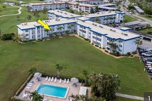 1724 PINE VALLEY DR 112, FORT MYERS, FL