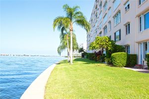 5935 30TH AVE 204, GULFPORT, FL
