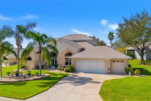 5740 BOUNTY CIR, TAVARES, FL