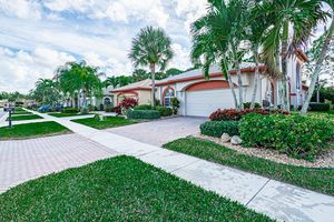 8204 BRINDISI LN, BOYNTON BEACH, FL