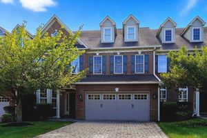 95 RITTENHOUSE CIR, NEWTOWN, PA