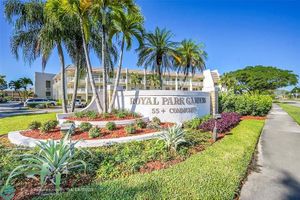 6800 ROYAL PALM BLVD APT 102, MARGATE, FL