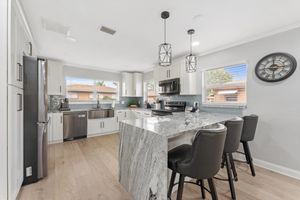 703 WHIPPOORWILL LN, DELRAY BEACH, FL