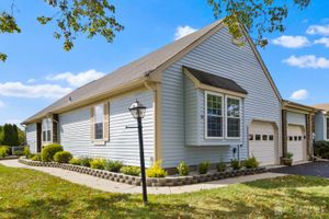 3 BERKSHIRE DR B, MONROE, NJ