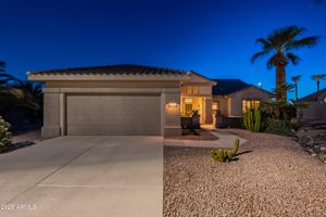 17552 N SOMERSET DR, SURPRISE, AZ