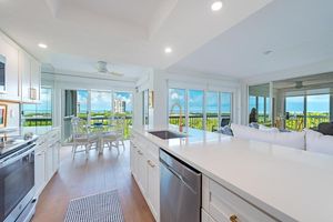 5501 HERON POINT DR 504, NAPLES, FL