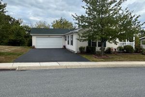 94 RANDOM RD, DOUGLASSVILLE, PA