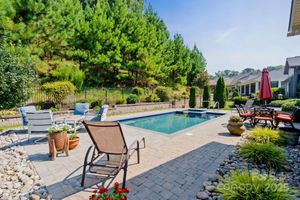 650 TALLULAH FALLS DR, DENVER, NC