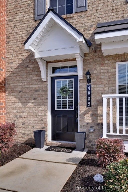 image of property at 4809 Settlers Market Boulevard