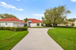 3000 CONIFER DR, FORT PIERCE, FL
