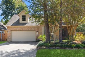 83 ROBINDALE CIR, CONROE, TX