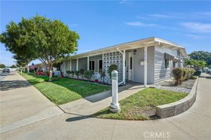13720 CANOE BROOK DR APT 18A, SEAL BEACH, CA