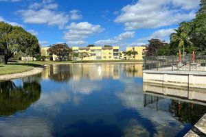 5800 NW 64TH AVE APT 108, TAMARAC, FL