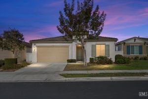 10016 FRANCOIS LN, BAKERSFIELD, CA