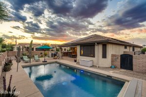 2068 E THUNDERCHIEF DR, GREEN VALLEY, AZ