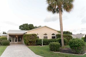 1204 MARIA CT, LADY LAKE, FL