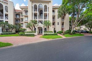 8440 ABBINGTON CIR D16, NAPLES, FL