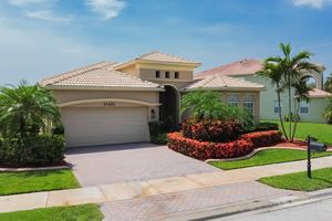 11421 SW KINGSLAKE CIR, PORT SAINT LUCIE, FL