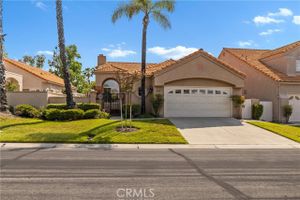 40590 VIA MALAGAS, MURRIETA, CA