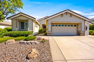 1018 STONE PINE LN, LINCOLN, CA