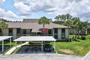 18 PLANTATION DR APT 206, VERO BEACH, FL
