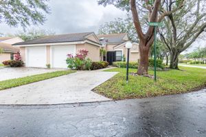 8306 SUMMERSONG TER B, BOCA RATON, FL