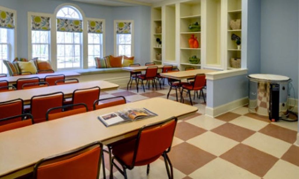 Arts & Crafts Studio