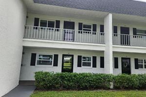 303 47TH AVENUE DR 352, BRADENTON, FL