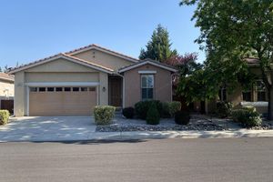 2025 CALABRIA DR, SPARKS, NV