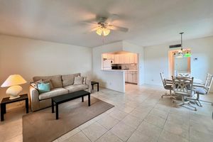 93 NORWICH D, WEST PALM BEACH, FL