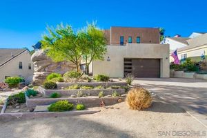 28548 MEADOW GLEN WAY, ESCONDIDO, CA