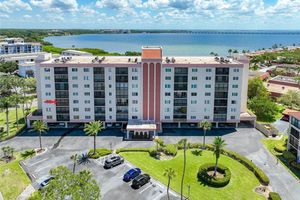 19029 US HIGHWAY 19 N APT 9-301, CLEARWATER, FL