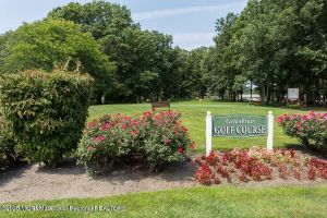5 LAMB RD, BRICK, NJ
