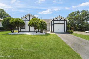 29 COVENTRY TER, MARLBORO, NJ