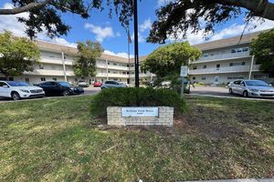 2440 WORLD PARKWAY BLVD 60, CLEARWATER, FL