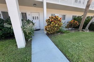 2071 AUSTRALIA WAY 17, CLEARWATER, FL