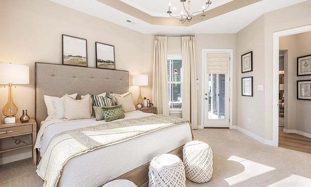 Model Master Bedroom