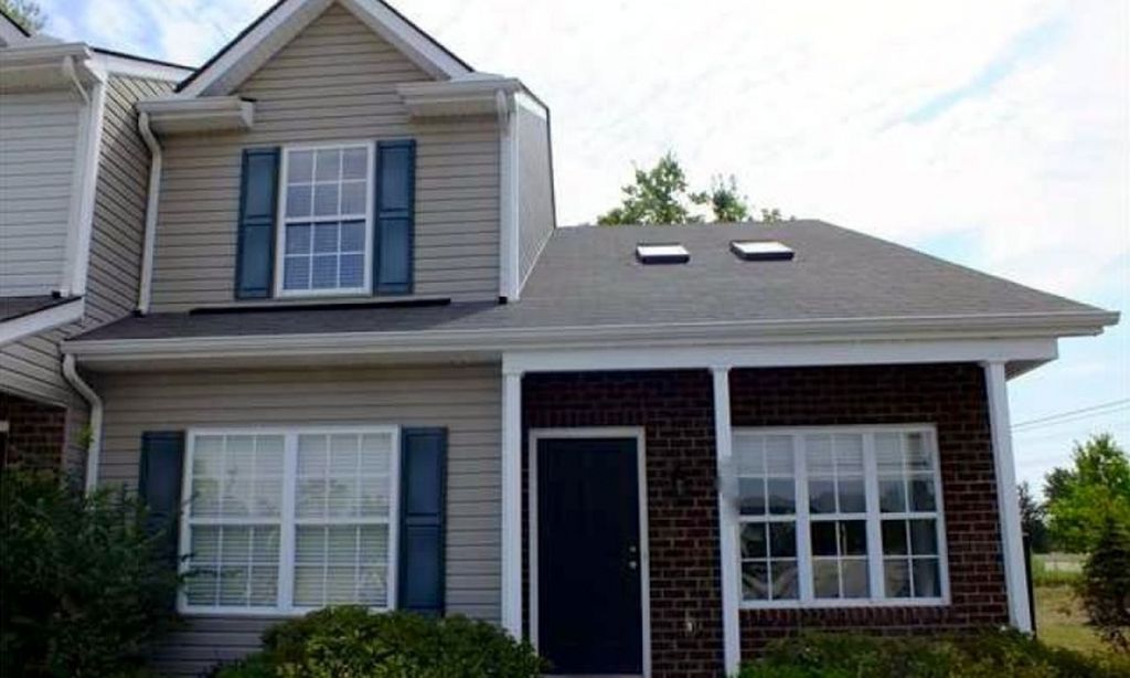 Low-Maintenance Attached Homes