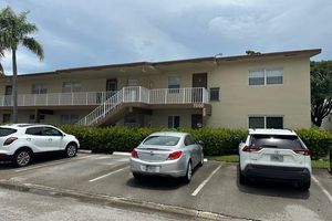 7500 NW 5TH CT APT 205, MARGATE, FL
