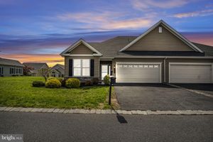 323 VALOR DR, MECHANICSBURG, PA
