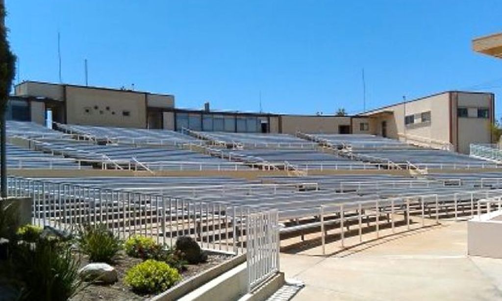2,500-Seat Amphitheater with Stage