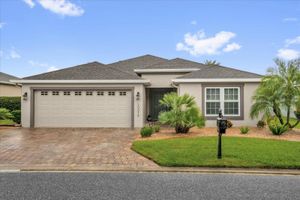 10079 KETCH KAY LN, OXFORD, FL