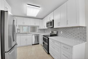 5574 WITNEY DR 104, DELRAY BEACH, FL