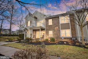 5702 ADELAIDE DR # B, MOUNT LAUREL, NJ