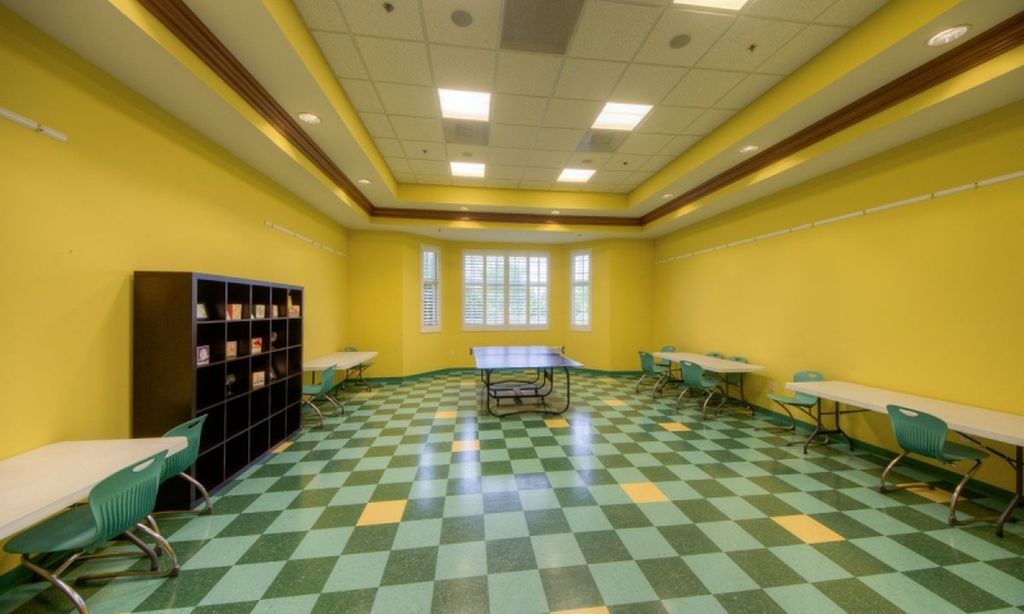 Arts & Crafts Studio