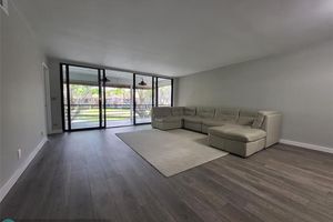 11231 GREEN LAKE DR 202, BOYNTON BEACH, FL