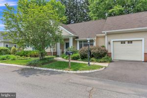 4 BIRCHWOOD CT, PRINCETON, NJ